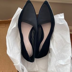 Prestige used condition. Taryn Rose pointed toe flats, size US 9.5, black suede